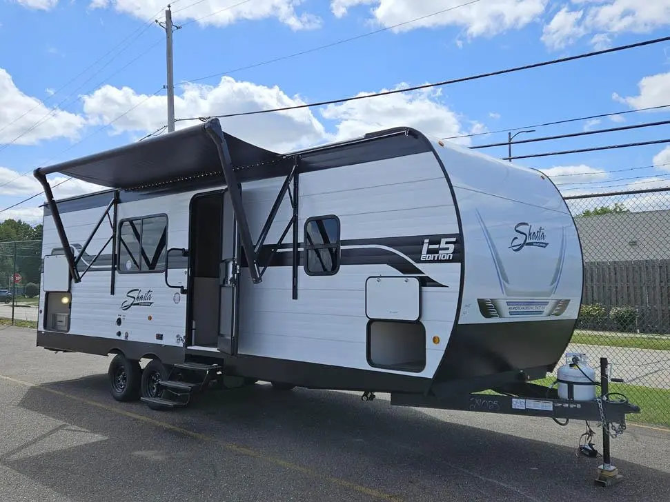 Coachmen Shasta I-5 Edition 525RS  2026