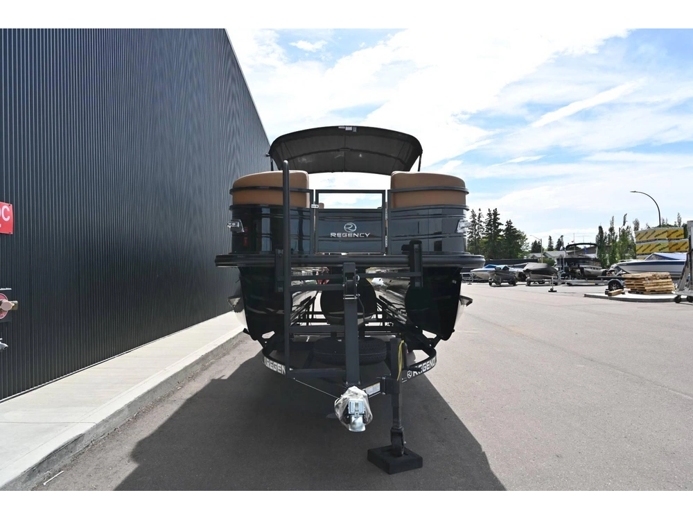 2025 Regency 230 Le3 250 Verado 250l Verado alt