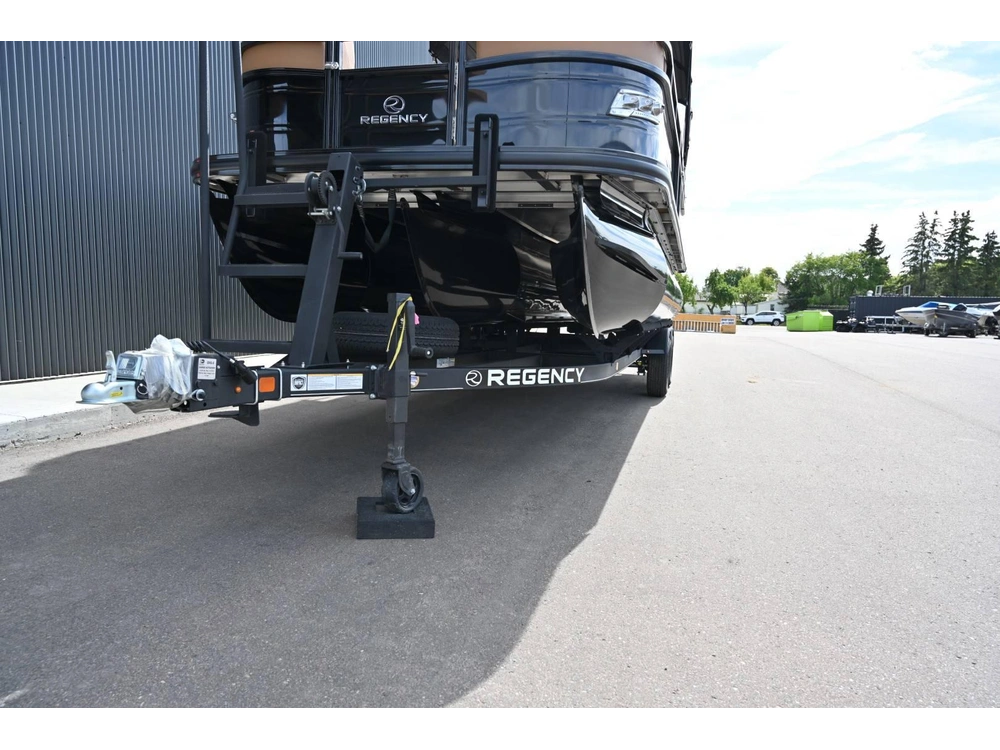 2025 Regency 230 Le3 250 Verado 250l Verado alt