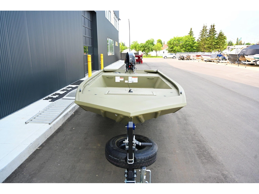 2023 Tracker Grizzly 1648 Jon alt