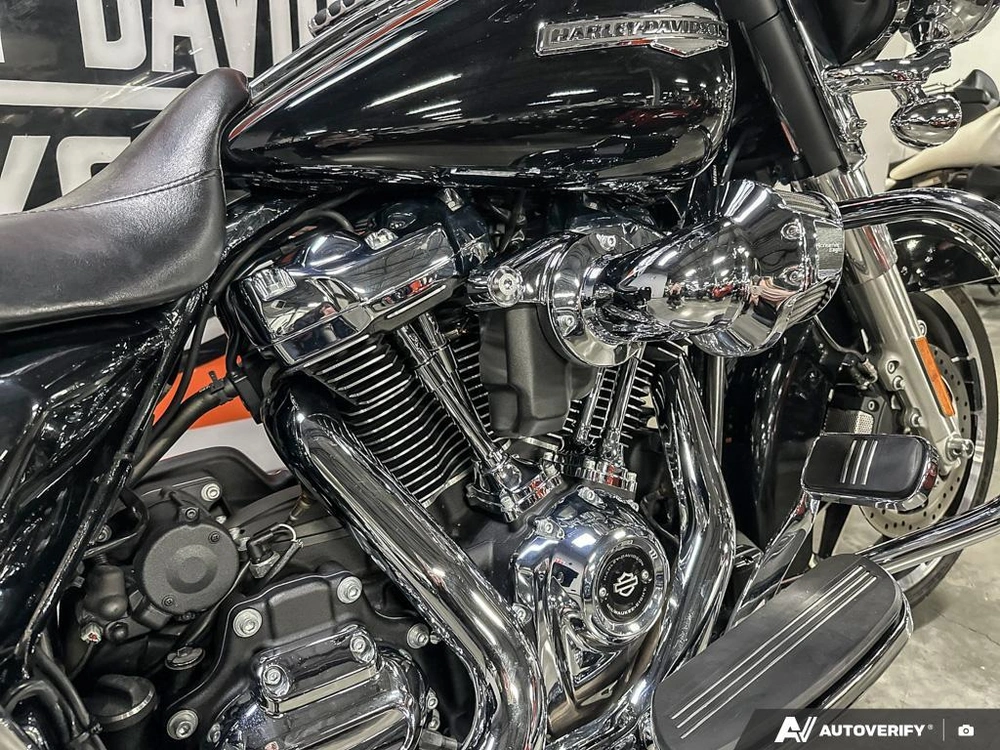 2021 Harley-davidson Flhx alt