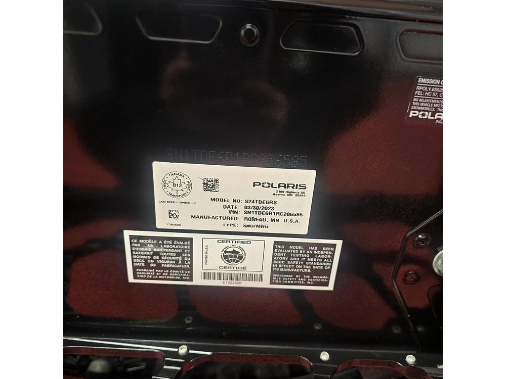 2024 Polaris 650 Indy Adventure 137 alt