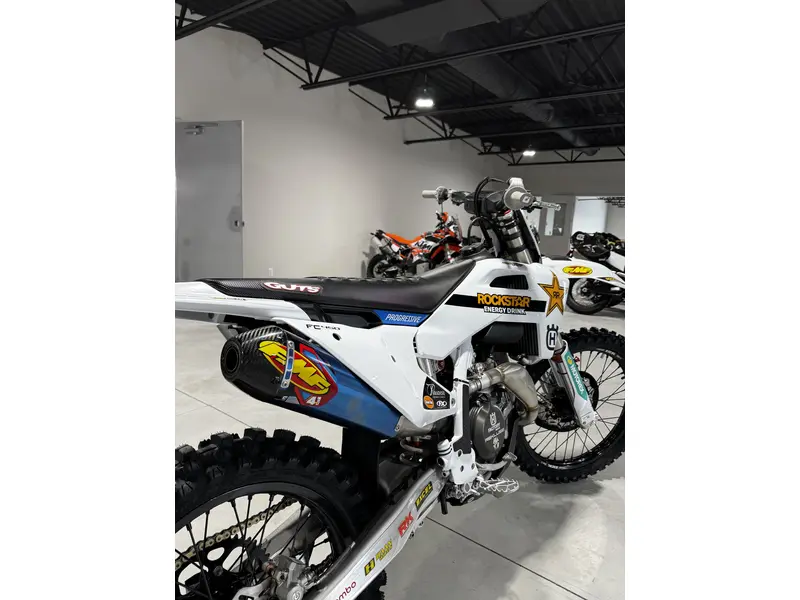 2026 Husqvarna FC 450 FACTORY ED thumbnail 9