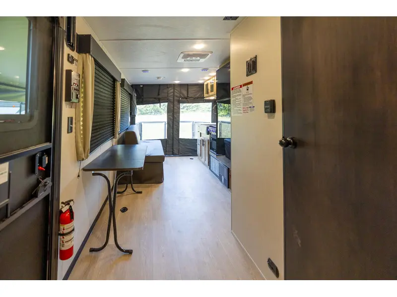 Cherokee 18RR Grey Wolf Cargo 2026