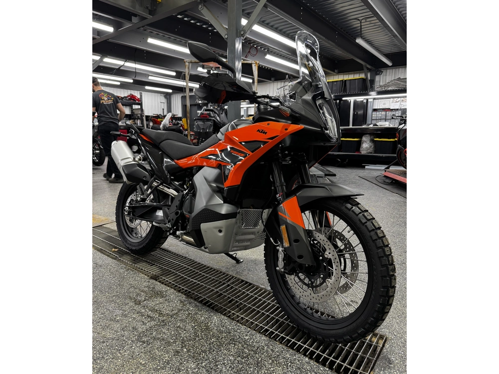 Ktm 790 Adventure 2026 alt