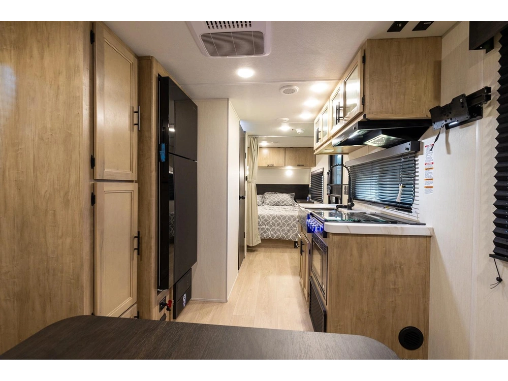Forest River Grey Wolf 20rdse 2026 alt