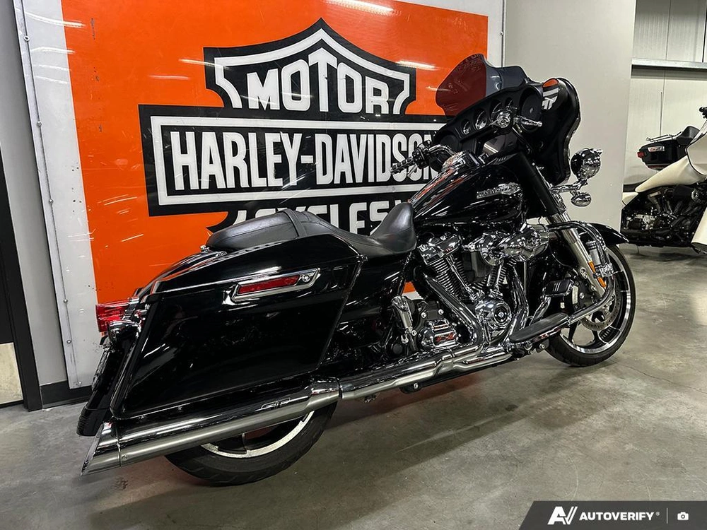 2021 Harley-davidson Flhx alt