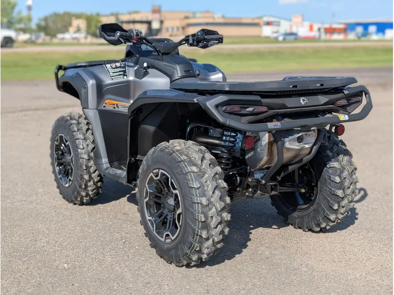 Can-Am Outlander XT 850 - Platinum Satin 2026