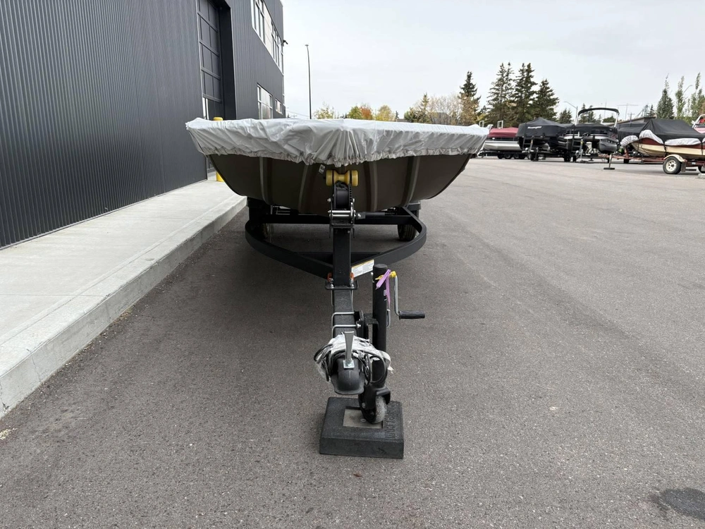 2026 Tracker Grizzly 1754 alt