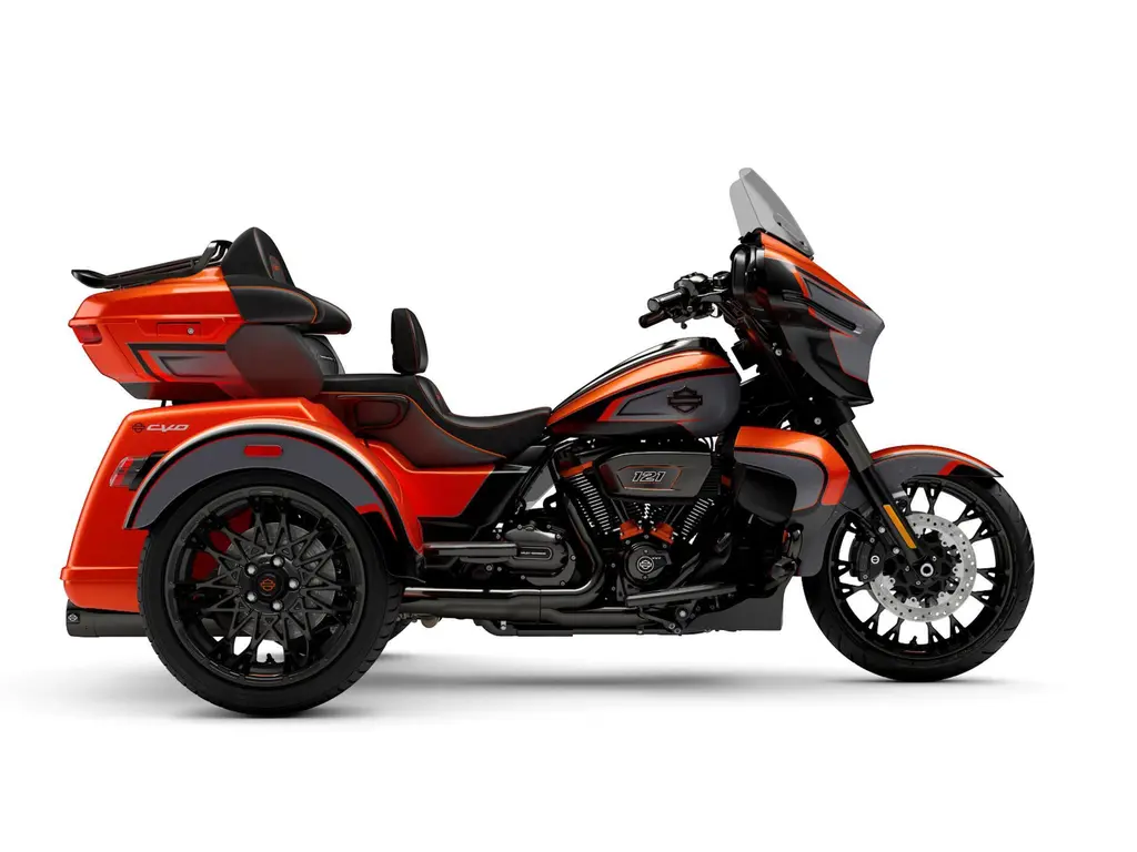 2026 Harley-Davidson FLHLTSE CVO STREET GLIDE 3 LIMITED
