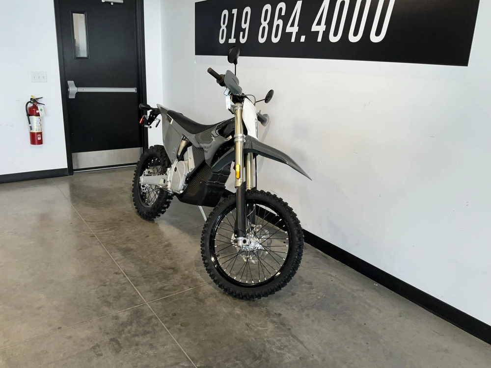 Stark Future Enduro 2025 alt