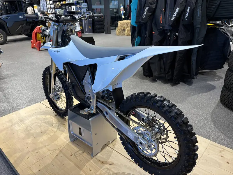 2026 Stark Future Varg MX 1.2 Alpha 80 HP thumbnail 3