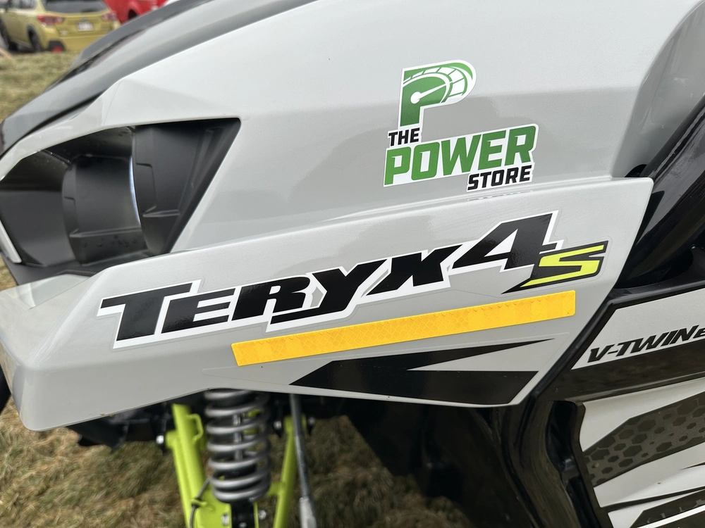 2025 Kawasaki Teryx 4 S Le alt