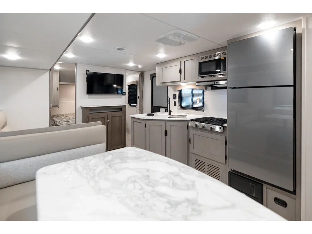 2026 Forest River Viking 262dbs alt