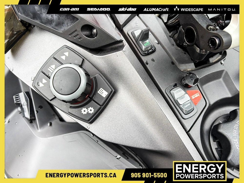 2022 Ski-doo Mach Z alt