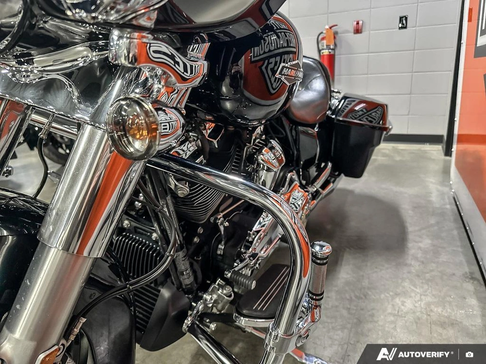 2021 Harley-davidson Flhx alt