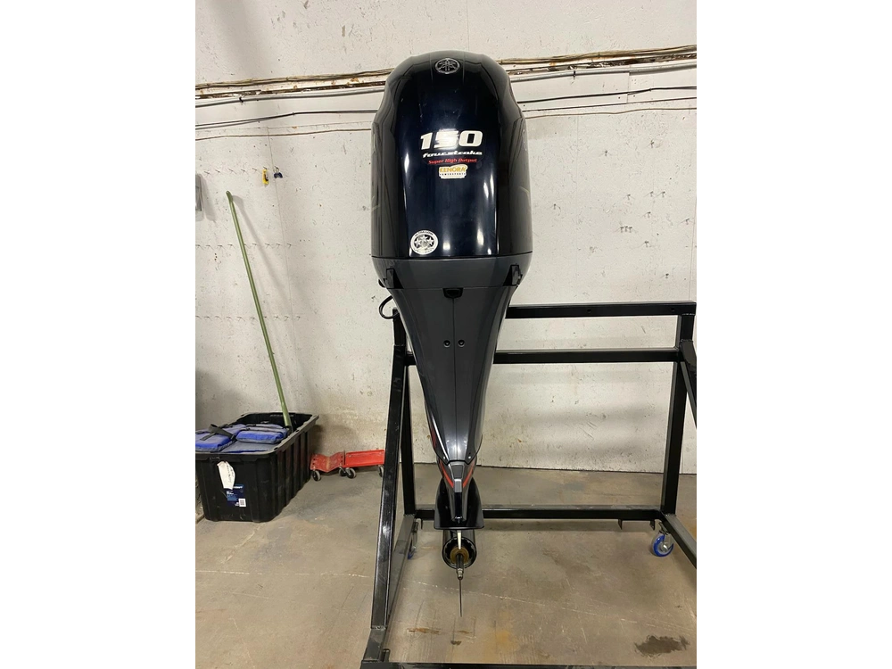 2024 Yamaha Vf150xa alt