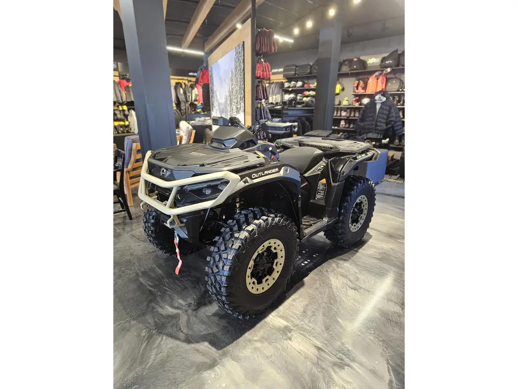 Can-Am OUTLANDER BACKOUNTRY 1000R 2026