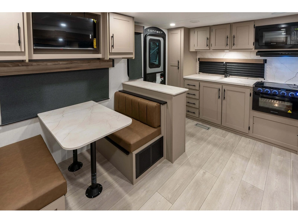 2026 Kz Connect C221rkse alt