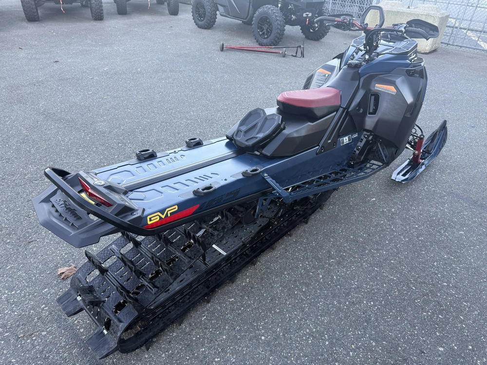 2025 Ski-doo Summit X 165" Turbo - Demo alt