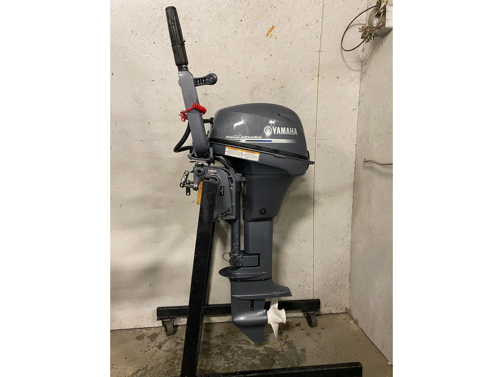 2024 Yamaha F9.9lmhb alt