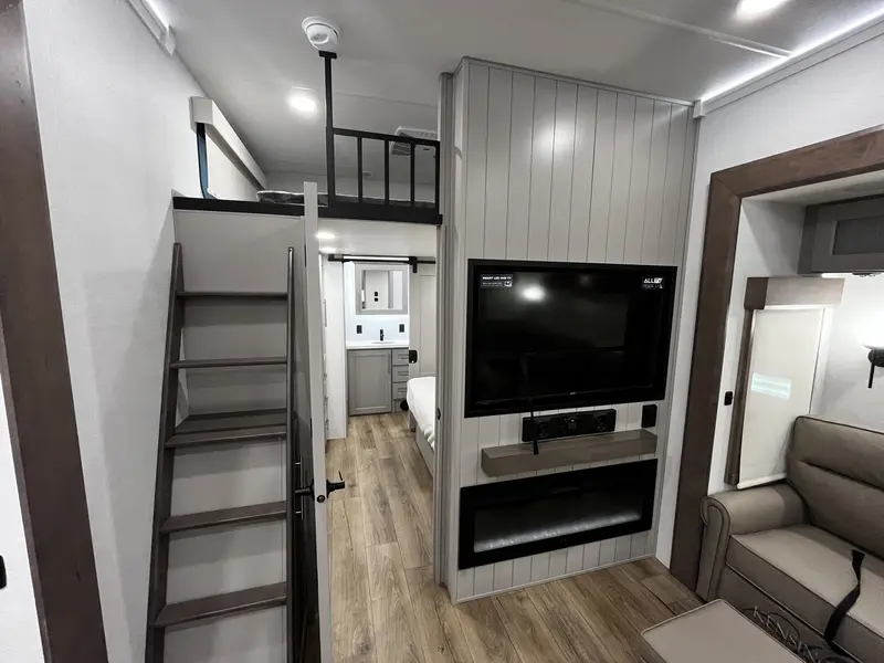 2026 Alliance RV Paradigm 395DS