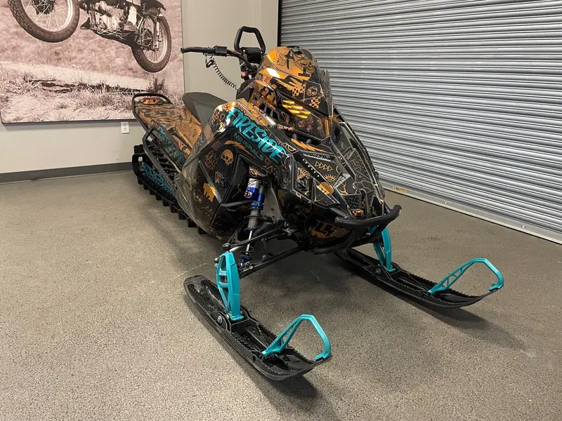 2024 Polaris BOOST KHAOS 165 X 3.25