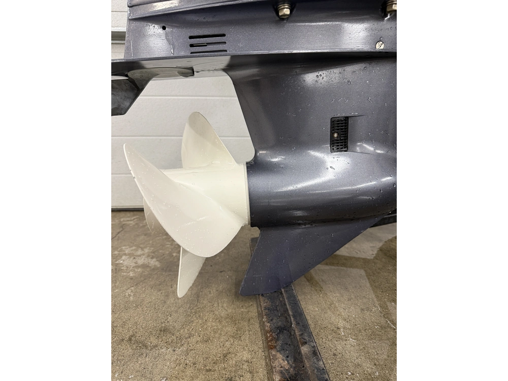 2024 Yamaha F70la alt