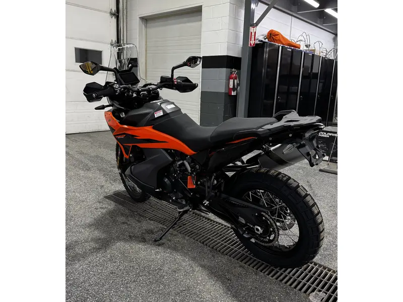 2026 KTM 790 ADVENTURE thumbnail 4
