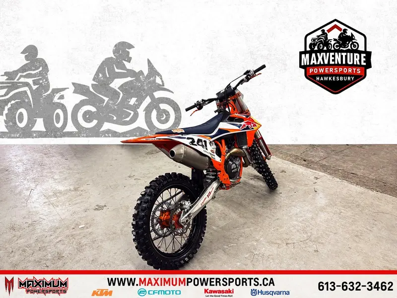 2024 KTM 450 SX-F thumbnail 3