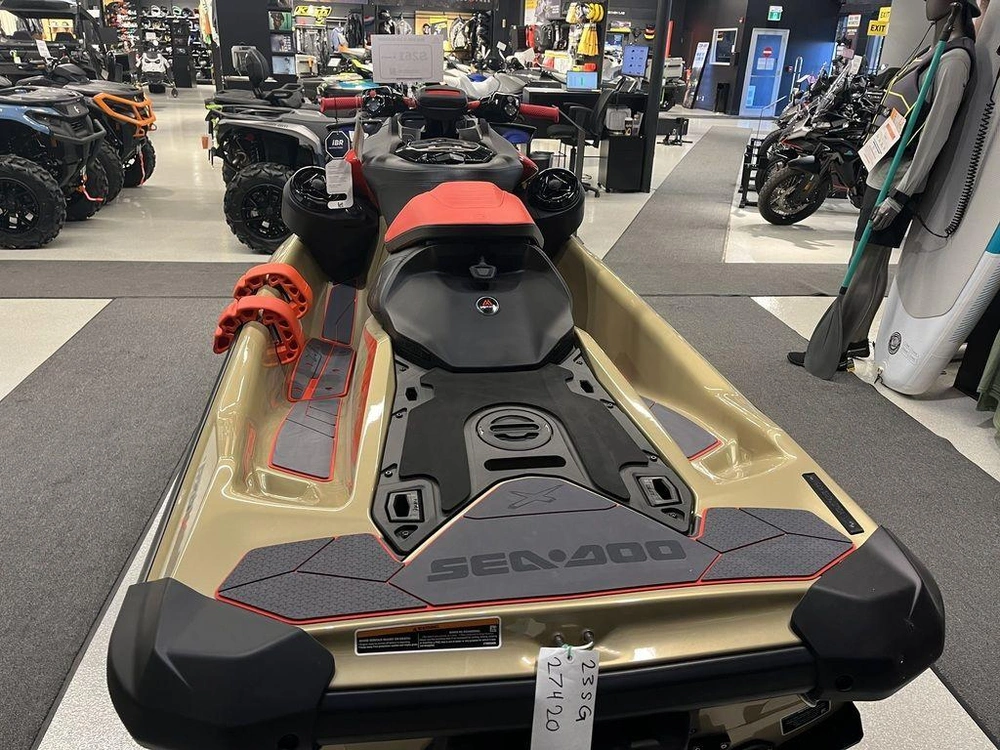 2025 Sea-doo Rxp-x™ 325 Tech, Brp Premium A, Ibr Metallic Tan / Lava Red alt
