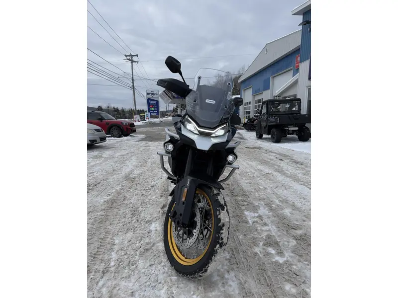 2026 CFMOTO IBEX 800-E thumbnail 2