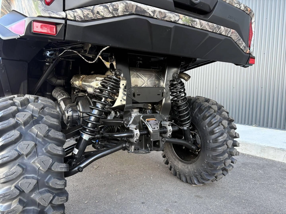 2026 Can-am Commander Xmr 1000r alt