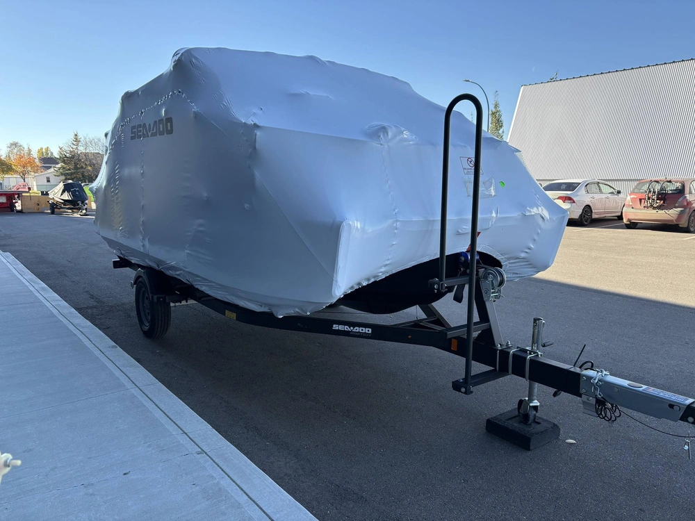 2026 Sea-doo Switch Fish 18' 230hp alt