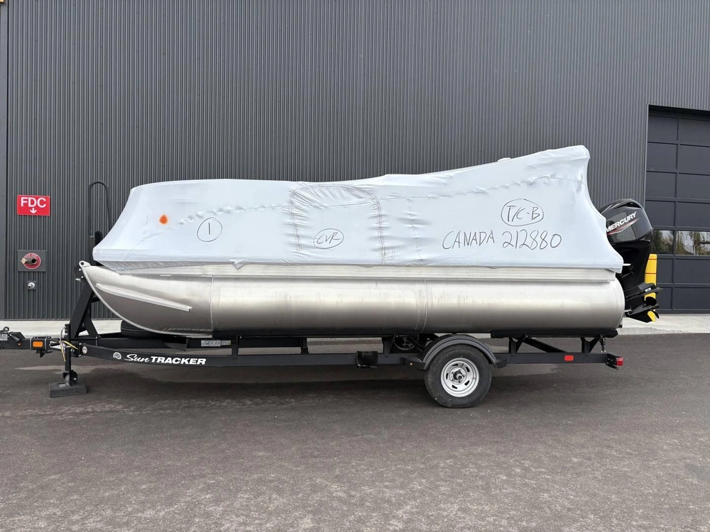 2026 Sun Tracker Bassbuggy 16xls Mtr, 50elpt 4s alt