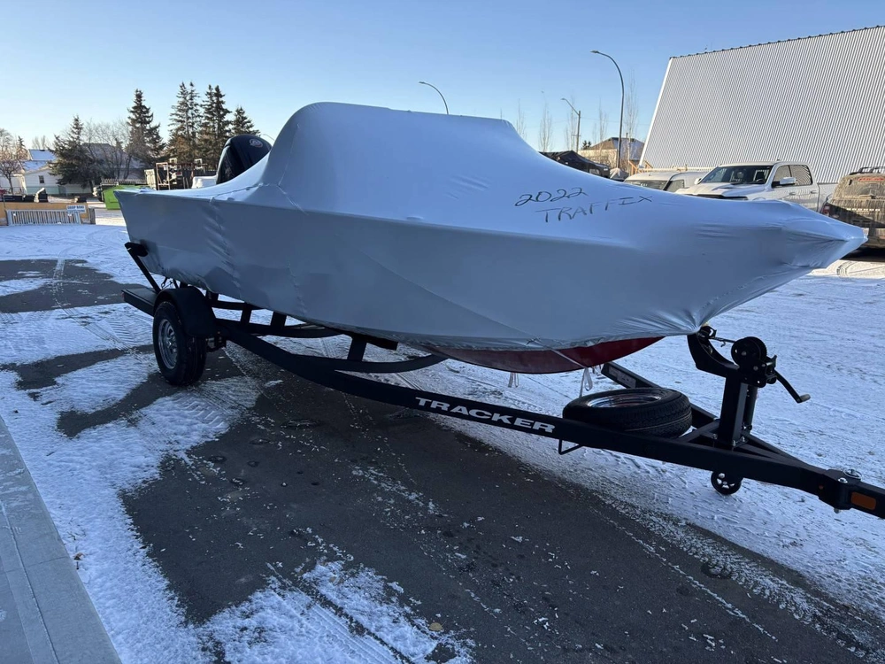 2026 Tracker Pro Guide V175 Wt alt