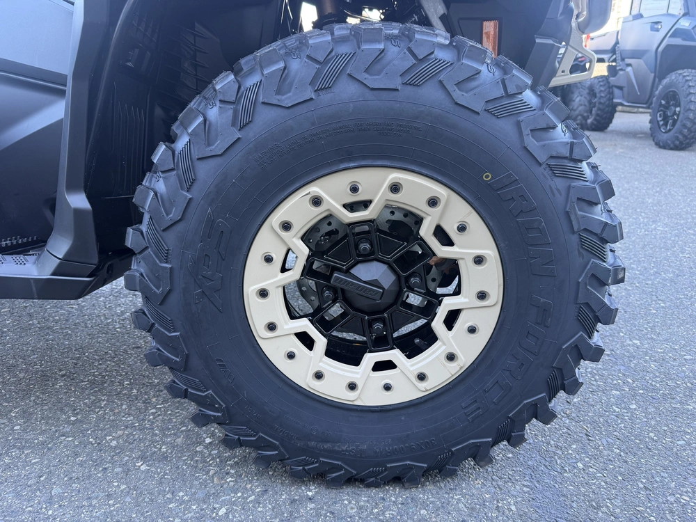 2026 Can-am Outlander Backcountry 1000r alt