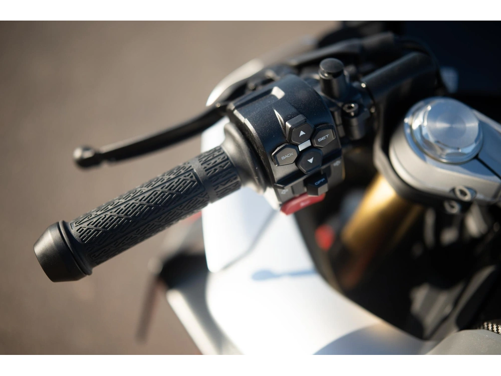 2026 Cfmoto 450ss alt