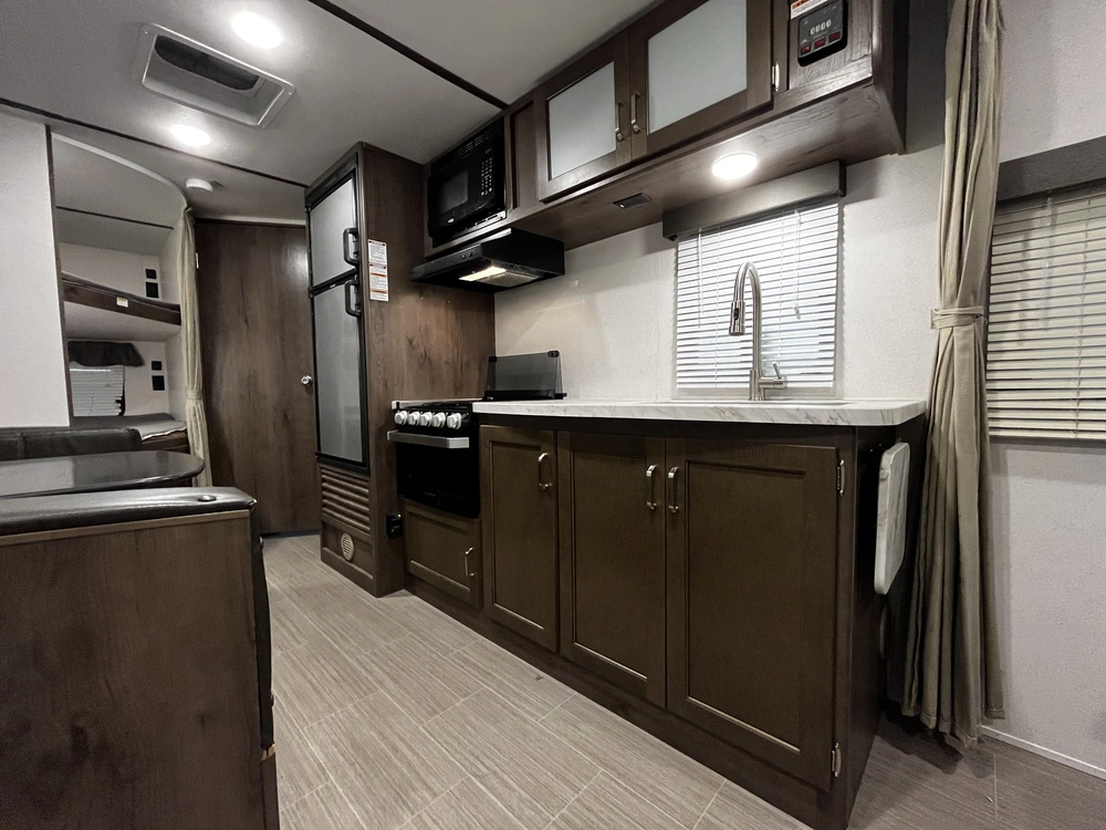 Keystone Rv Passport 239ml 2020 alt