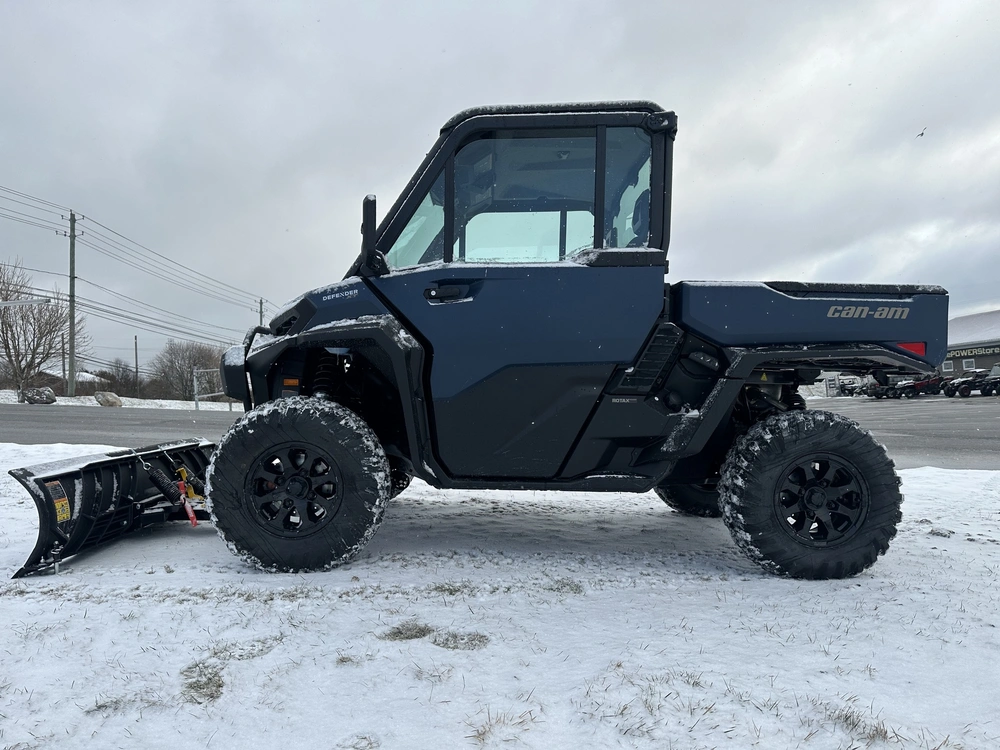 2026 Can-am Defender Xt Cab Hd11 W 10.25 alt
