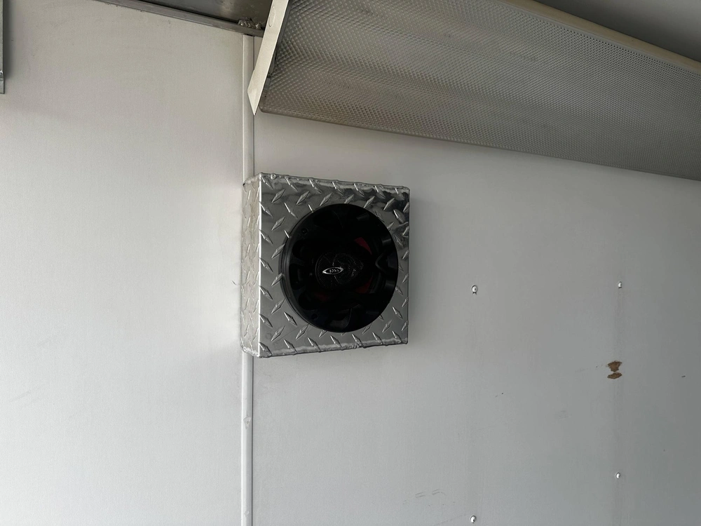 2015 Mission Trailers Heated Sled Trailer alt