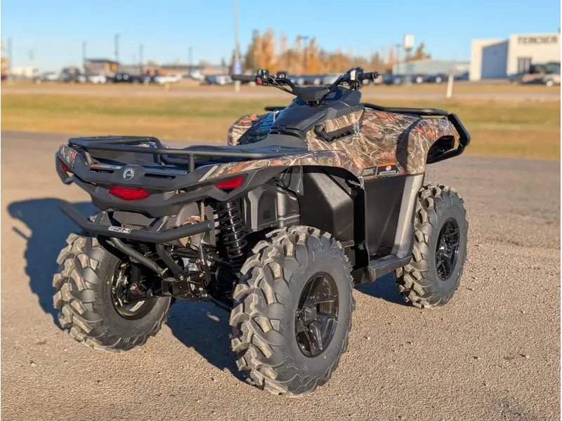 Can-Am Outlander Pro Hunting Edition HD7 2026