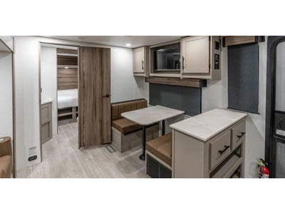 2026 Kz Connect C221rkse alt