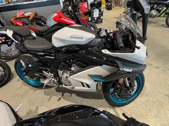 Cfmoto 675ss 675ss 675 Ss 636 Sport 3 Cylindres 2026 alt