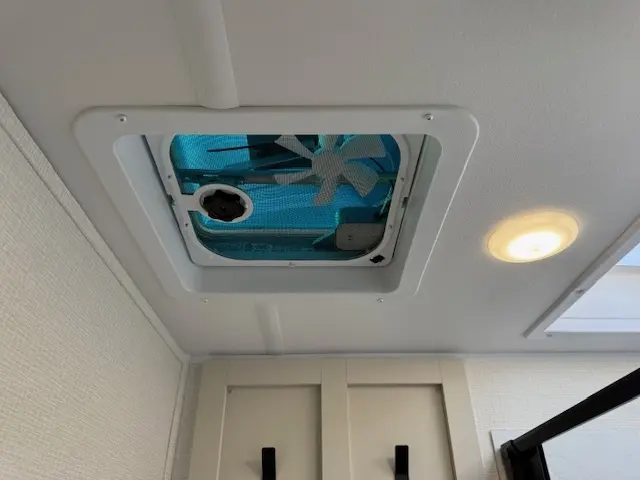 East West by Forest River Entrada 2200S 2026