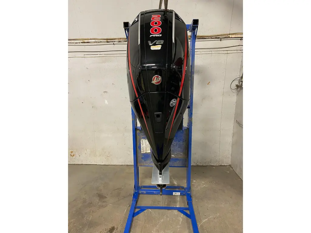 2024 Mercury 200XL PRO XS