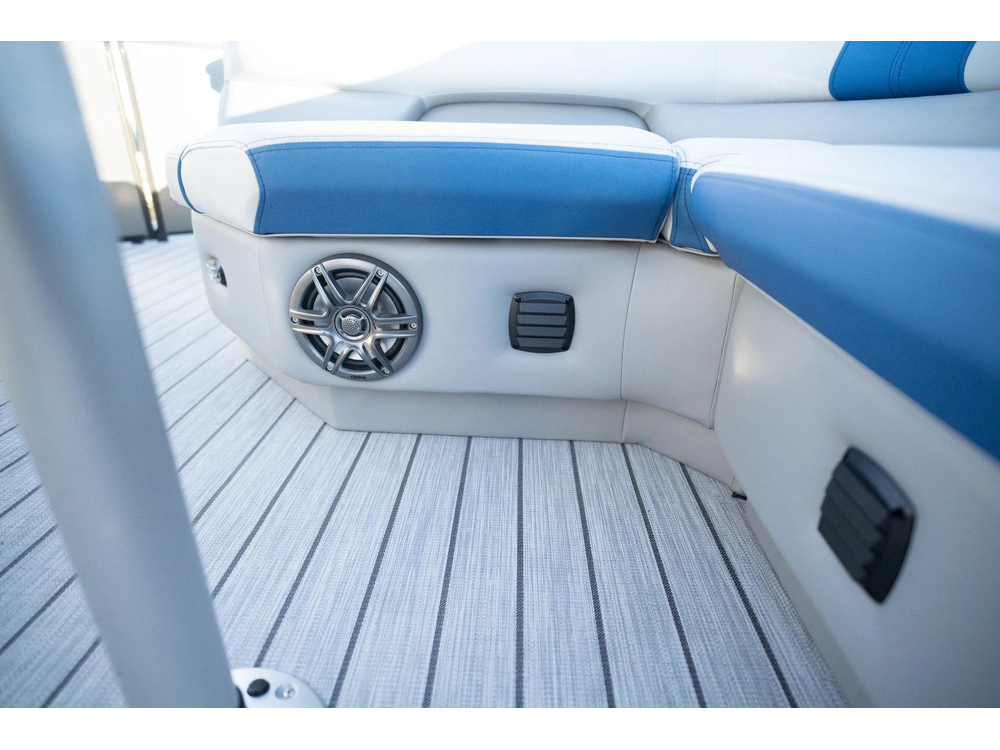 2025 Suncatcher Select 20f alt