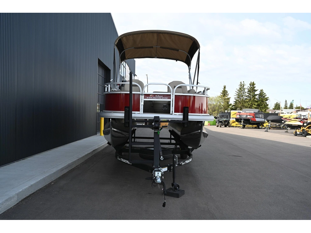 2025 Sun Tracker Bass Buggy 18 Dlx 25bb18 alt