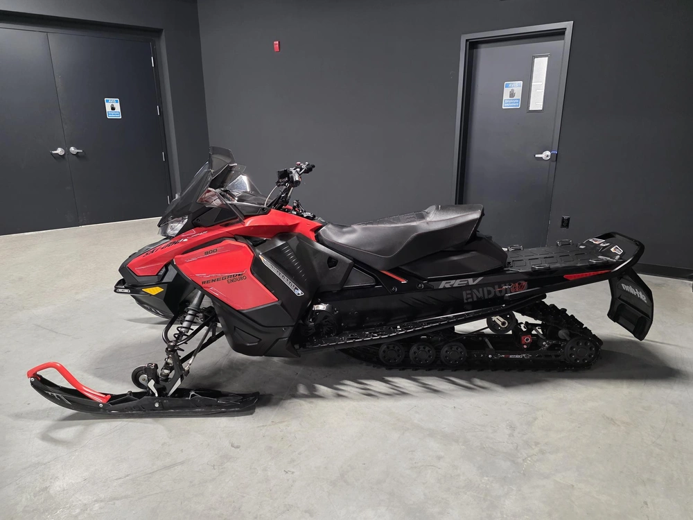 Ski-doo Renegade Enduro 900 Ace 2019 alt