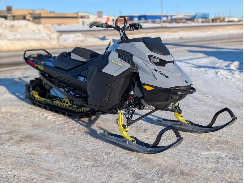 Ski-Doo SUMMIT ADR w/ EDGE Pkg 146 600R E-TEC PowderMax FlexEdge 2.5" SHOT 2026